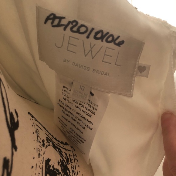 David’s Bridal Jewel Wedding Dress Sz 10 - Picture 14 of 15